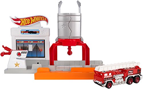 Hot Wheels Ausklappspielset Tankexplosion Hot Wheels Ausklappspielset Tankexplosion von Hot Wheels