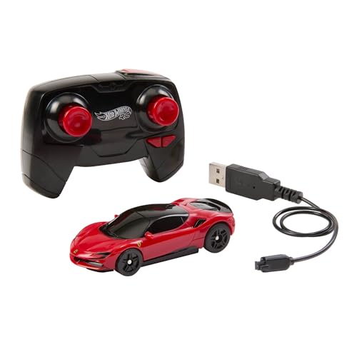 Hot Wheels RC Spielzeugauto, Ferngesteuerter Ferrari SF90 Stradale Assetto Fiorano im Maßstab 1:64, Rennen auf den Tracks oder abseits Davon, Beschleunigerknopf für extra Geschwindigkeit, JGD09 Hot Wheels RC Spielzeugauto, Ferngesteuerter Ferrari SF90 Stradale Assetto Fiorano im Maßstab 1:64, Rennen auf den Tracks oder abseits Davon, Beschleunigerknopf für extra Geschwindigkeit, JGD09 von Hot Wheels