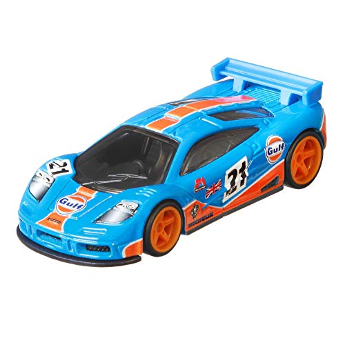 Hot Wheels Mclaren F1 GTR Vehicle, Car Culture Circuit Legends Vehicles for 3 Kids Years Old & Up, Premium Collection of Car Culture 1:64 Scale Vehicles von Hot Wheels