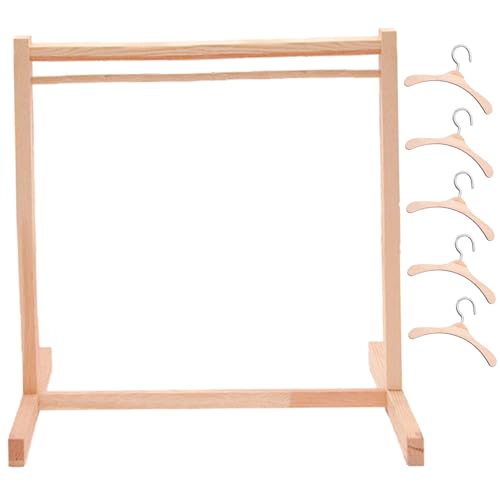 Puppenkleideraufbewahrung mit 5 Puppenkleiderbügeln, 30, 5 x 30, x 18, 8 cm, realistischer Puppenkleiderständer aus Holz, Mini-Puppenhausmöbel für Puppenzimmer, unverzichtbares Zubehör, Puppenklei Puppenkleideraufbewahrung mit 5 Puppenkleiderbügeln, 30, 5 x 30, x 18, 8 cm, realistischer Puppenkleiderständer aus Holz, Mini-Puppenhausmöbel für Puppenzimmer, unverzichtbares Zubehör, Puppenklei von HoveeLuty