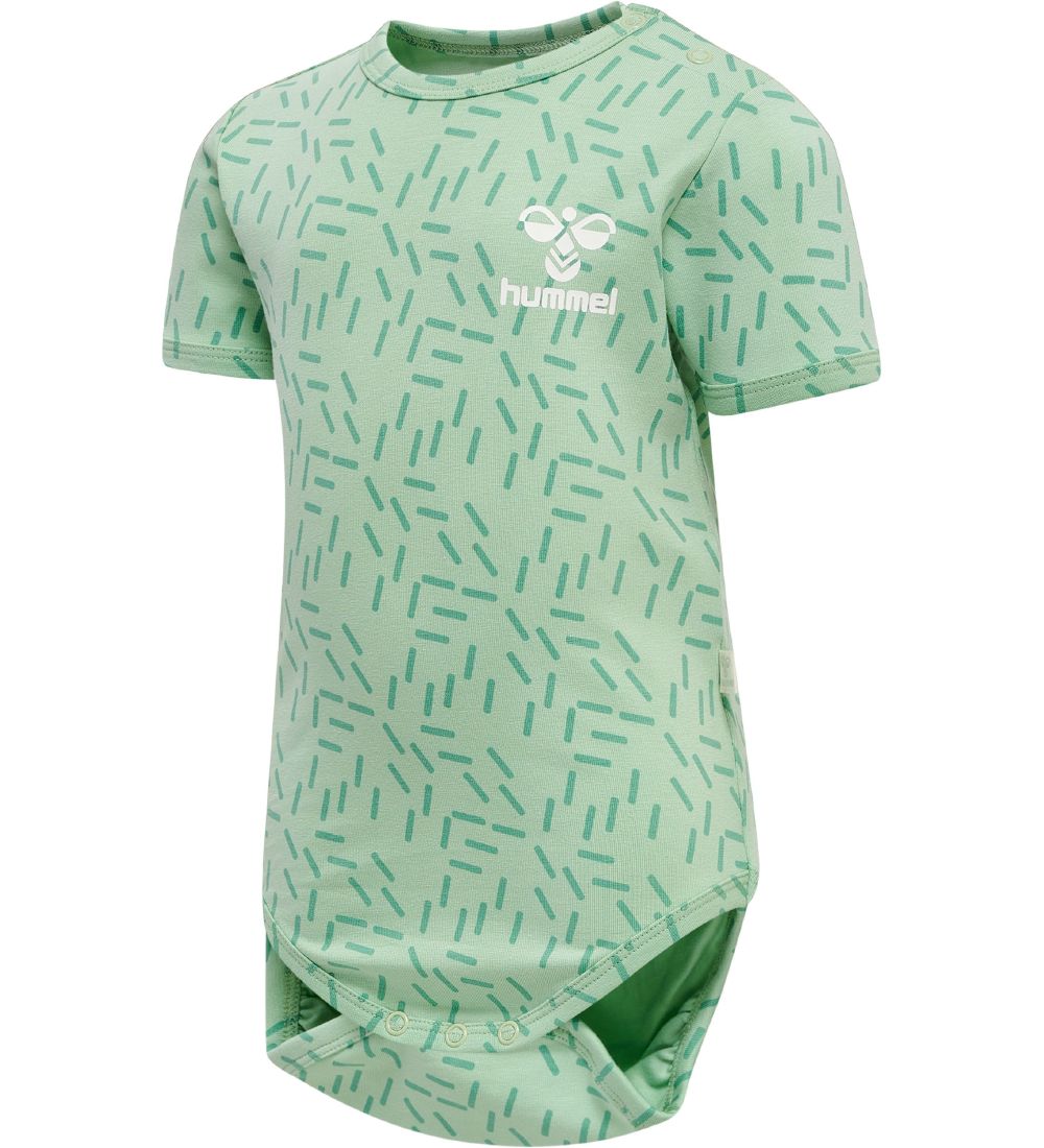 Hummel Body k/ä - hmlRiver - Grau ausgegraut Jade - Hummel - 68 - Body K/Ä Hummel Body k/ä - hmlRiver - Grau ausgegraut Jade - Hummel - 68 - Body K/Ä von Hummel