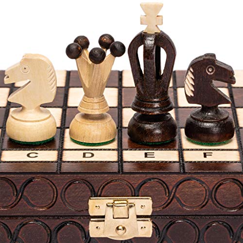Husaria European International Chess Holzspielset, King's Classic - 28,8 Zentimeter - Klappbrett mit Filzboden Schachfiguren von Husaria
