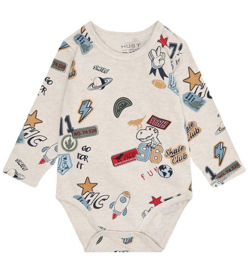 Hust and Claire Body l/ä - Buster Abzeichen - Wheat Melange - Hust and Claire - 56 - Body L/Ä Hust and Claire Body l/ä - Buster Abzeichen - Wheat Melange - Hust and Claire - 56 - Body L/Ä von Hust and Claire