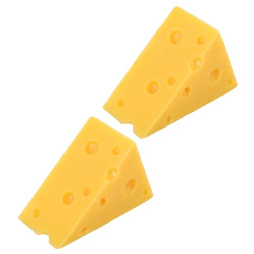 INOOMP 2 Stück Simulierte Dreieckige Käse Modelle Realistische Fake Food Dekoration für Bäckereien Kuchenanzeigen und Hausdekorationen für DIY Landschaftsdesigns von INOOMP