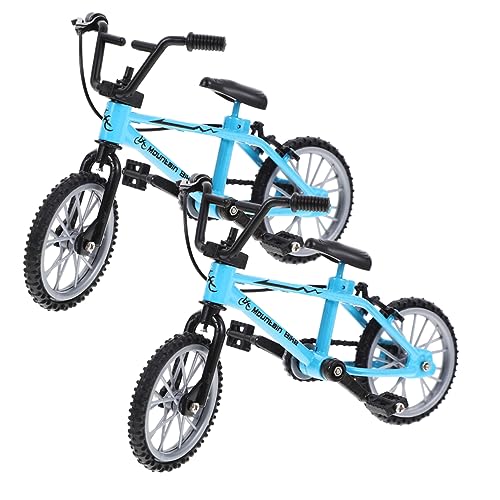 INOOMP 2 Stück Zubehör Für Puppenhäuser Miniatur Mini Künstlich Mini-Fahrrad- Radfahren Mini House Mini Klein Winzig Mini Für Puppenhaus Figur Für Blau Legierung von INOOMP