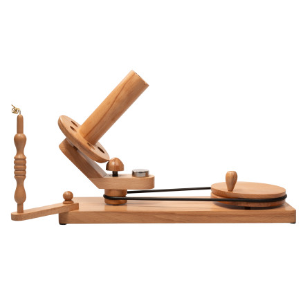 Infinity Hearts Natürlicher Wollwickler Schlüsselanhänger aus Buchenholz Infinity Hearts Natürlicher Wollwickler Schlüsselanhänger aus Buchenholz von Infinity Hearts