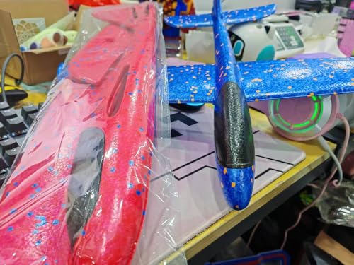 Innofans Flugfahrzeug aus Schaumstoff von Innofans