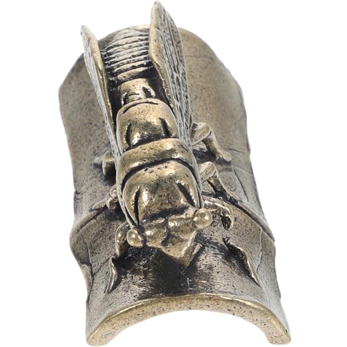 Ipetboom Cicada Figurine aus Reinem Messing Dekorativer Schreibtisch Papierbeschwerer Nostalgisches Design für Calligraphy Supplies Wohnaccessoire für Büro und Zuhause Ipetboom Cicada Figurine aus Reinem Messing Dekorativer Schreibtisch Papierbeschwerer Nostalgisches Design für Calligraphy Supplies Wohnaccessoire für Büro und Zuhause von Ipetboom