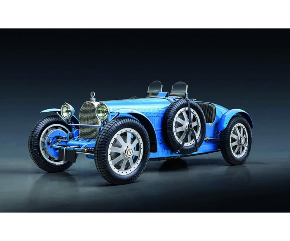 Bugatti 35B Roadster Bugatti 35B Roadster von Italeri