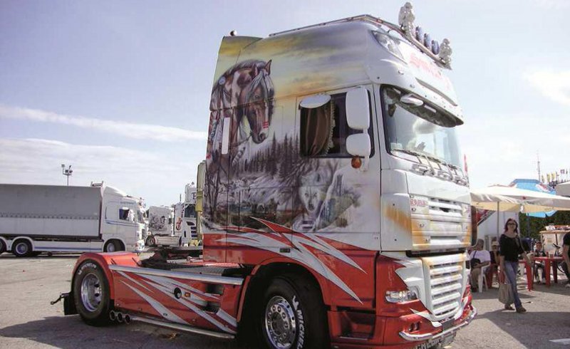 DAF XF105 DAF XF105 von Italeri