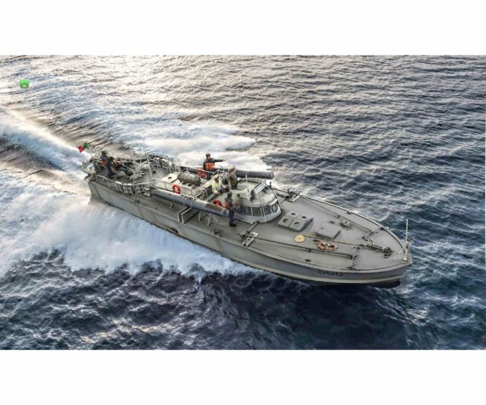 M.A.S. 568 4a Torpedoboot m. Crew M.A.S. 568 4a Torpedoboot m. Crew von Italeri