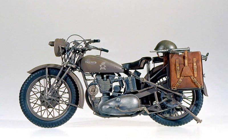 Triumph Triumph von Italeri