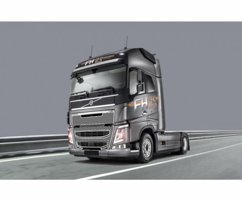 Volvo FH4 Globetrotter XL Volvo FH4 Globetrotter XL von Italeri