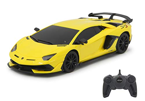 JAMARA 405187 - Lamborghini Aventador SVJ 1:24 2,4GHz - offiziell lizenziert, bis zu 1 Stunde Fahrzeit bei ca. 9 Km/h, perfekt nachgebildete Details, hochwertige Verarbeitung, Gelb JAMARA 405187 - Lamborghini Aventador SVJ 1:24 2,4GHz - offiziell lizenziert, bis zu 1 Stunde Fahrzeit bei ca. 9 Km/h, perfekt nachgebildete Details, hochwertige Verarbeitung, Gelb von JAMARA