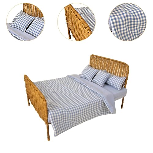 JISADER 1:6 Bett mit Matratze, Bettmodell, Mini-Retro-Bett, Vintage-Rattan-Gewebebett für DIY-Modell, Blau Kariert JISADER 1:6 Bett mit Matratze, Bettmodell, Mini-Retro-Bett, Vintage-Rattan-Gewebebett für DIY-Modell, Blau Kariert von JISADER