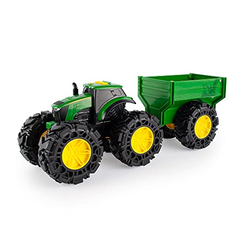 Tomy 47353 John Deere Treads Traktor Wagon, Monster Truck Spielzeug Rädern, Grünes Kinderspielzeug, für Jungen und Mädchen ab 3 Jahren, bis zu 38cm groß von JOHN DEERE