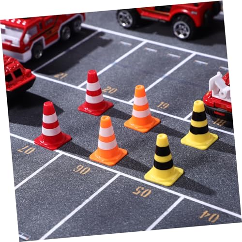 JOINPAYA 30 Teiliges Mini Verkehrskegel Kleine Bunte Straßenkegel aus Realistisches Verkehrsspielzeug für Frühe Verkehrserziehung Tragbar und Leicht für Drinnen und Draußen von JOINPAYA