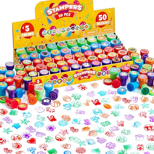 JOYIN 50 Stück Mini Stempel für Kinder Ab 2 Jahre - 5 Farben, 50 Designs für Kindergeburtstag Mitgebsel, Stempelset Kleine Geschenke, Weihnachten Halloween Gastgeschenke JOYIN 50 Stück Mini Stempel für Kinder Ab 2 Jahre - 5 Farben, 50 Designs für Kindergeburtstag Mitgebsel, Stempelset Kleine Geschenke, Weihnachten Halloween Gastgeschenke von JOYIN