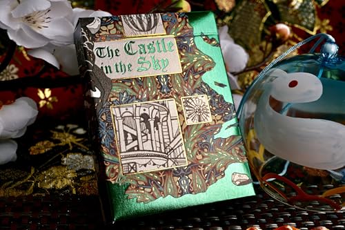 JP GAMES LTD Limited Edition Castle In the Sky (Silver Lining Edition) Spielkarten von Jack Brutus Penny, Sammlerstück, Poker-Größe, Luxus-Deck, Erwachsene ab 14 Jahren von JP GAMES LTD