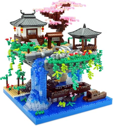 JUCYJULY Pfirsichblüten Teich Blumen Baustein Bausatz, 2705 Klemmbausteine Mini Chinesische Architektur Peach Blossom Pool Modellbausatz, Modular Haus Spielzeug Geschenk für Erwachsene Kinder von JUCYJULY