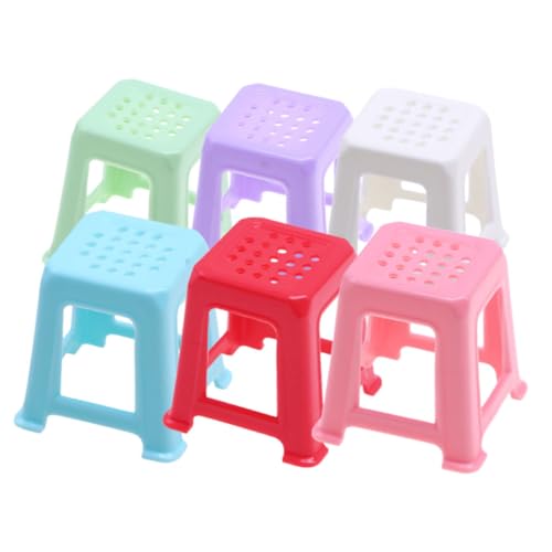 JUMPLAWN 6 Stück Puppenhaushocker Puppenhaus Miniaturen Kleine Möbel Kleiner Süßer Mini Haushocker Miniatur Hockerfigur Mini Ornamente Zum Basteln Mini Quadrat Hocker Aus Kunststoff von JUMPLAWN