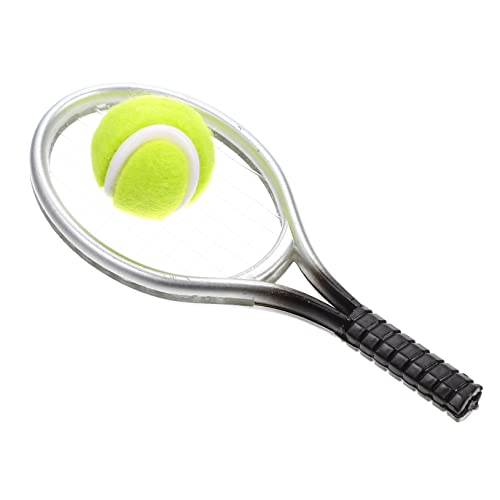 JUMPLAWN Mini Tennis Schläger Und Tennisball Für Puppenhaus Dekoratives Zubehör Für Mini Szenen Für Miniaturfiguren Und Dollhouses JUMPLAWN Mini Tennis Schläger Und Tennisball Für Puppenhaus Dekoratives Zubehör Für Mini Szenen Für Miniaturfiguren Und Dollhouses von JUMPLAWN