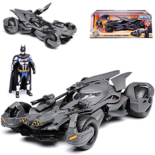 Batmobile und Batman Justice League mit Figur 1/24 Jada Modell Auto mit individiuellem Wunschkennzeichen Batmobile und Batman Justice League mit Figur 1/24 Jada Modell Auto mit individiuellem Wunschkennzeichen von Jada Toys