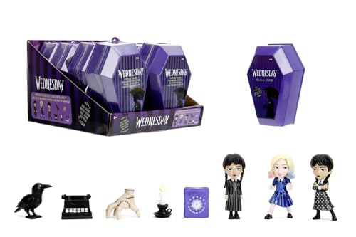 Jada Toys Wednesday Figur (1 Stück in der Mystery Box) - 1 von 3 Sammelfiguren aus Metall (Wednesday Addams oder Enid) mit Zubehör - für Fans und Sammler ab 8 Jahre, Auswahl per Zufallslos, 6,5cm Jada Toys Wednesday Figur (1 Stück in der Mystery Box) - 1 von 3 Sammelfiguren aus Metall (Wednesday Addams oder Enid) mit Zubehör - für Fans und Sammler ab 8 Jahre, Auswahl per Zufallslos, 6,5cm von Jada Toys