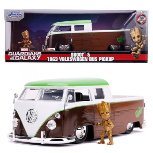 Jada Toys Marvel Groot, 1963 Bus Pickup, Spielzeugauto aus Die-cast, Türen, Kofferraum, Motorhaube zum Öffnen, inkl. Die-cast Groot Figur, Maßstab 1:24, braun Jada Toys Marvel Groot, 1963 Bus Pickup, Spielzeugauto aus Die-cast, Türen, Kofferraum, Motorhaube zum Öffnen, inkl. Die-cast Groot Figur, Maßstab 1:24, braun von Jada Toys