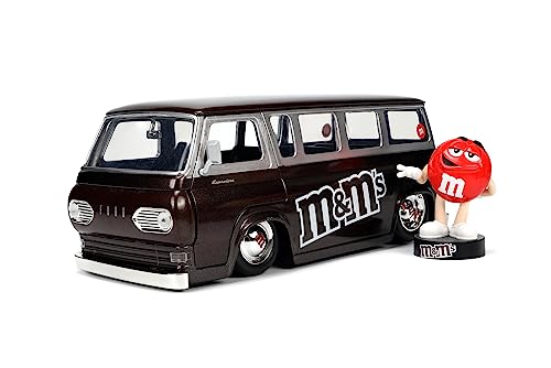 Jada Toys M&Ms Figur Red mit 1965er Ford Econoline - Spielzeug-Set aus Modellauto und roter M&M`s Figur, dekorativer Fanartikel aus Metall für Sammler & Schokoladen-Liebhaber, 18 cm von Jada Toys