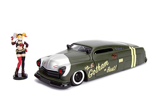 Jada Toys DC Comics Bombshells Harley Quinn, 1951 Mercury, Auto, Spielzeugauto aus Die-cast, Türen, Kofferraum & Motorhaube zum Öffnen, inkl. Harley Quinn Figur, Maßstab 1:24, schwarz von Jada Toys