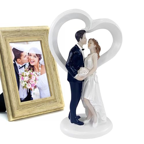 Hochzeitstorten-Topper aus Kunstharz – Tortenfiguren für und Bräutigam | Elegante Hochzeitsstatuen für Esstische, romantische Kuchendekorationen, niedliche Partybevorzugungen Hochzeitstorten-Topper aus Kunstharz – Tortenfiguren für und Bräutigam | Elegante Hochzeitsstatuen für Esstische, romantische Kuchendekorationen, niedliche Partybevorzugungen von Jlobnyiun