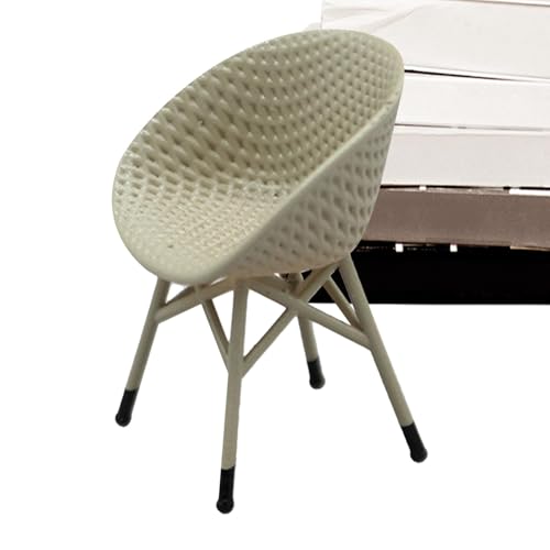 Miniatur-Spielzeugstuhl, Miniaturstuhl aus Rattan | Miniatur-Zubehör für Haus | Bühnendekoration, Spielhauszubehör, Wohnaccessoire Miniatur-Spielzeugstuhl, Miniaturstuhl aus Rattan | Miniatur-Zubehör für Haus | Bühnendekoration, Spielhauszubehör, Wohnaccessoire von Jlobnyiun