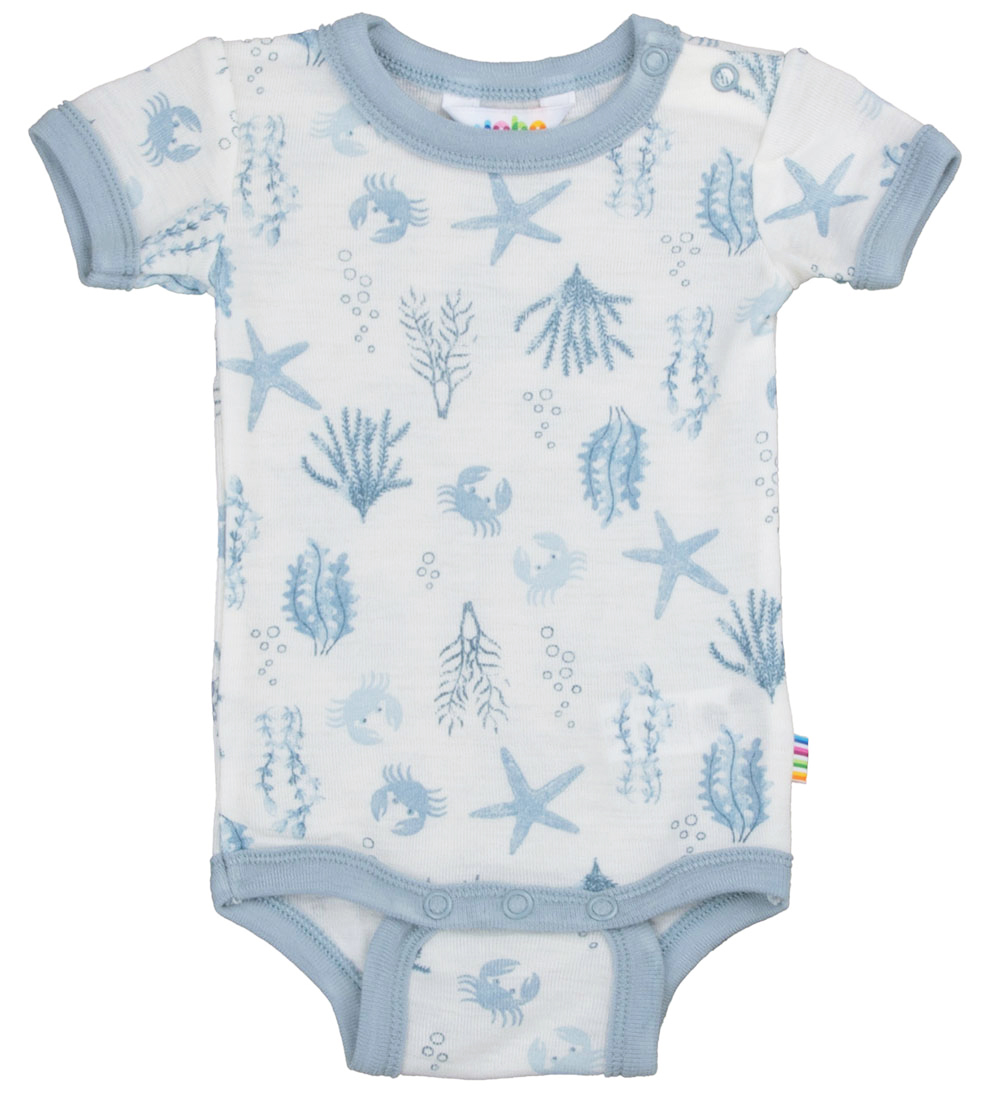 Joha Body k/ä - Wolle - Hellblau m. Print - Joha - 50 - Body K/Ä Joha Body k/ä - Wolle - Hellblau m. Print - Joha - 50 - Body K/Ä von Joha