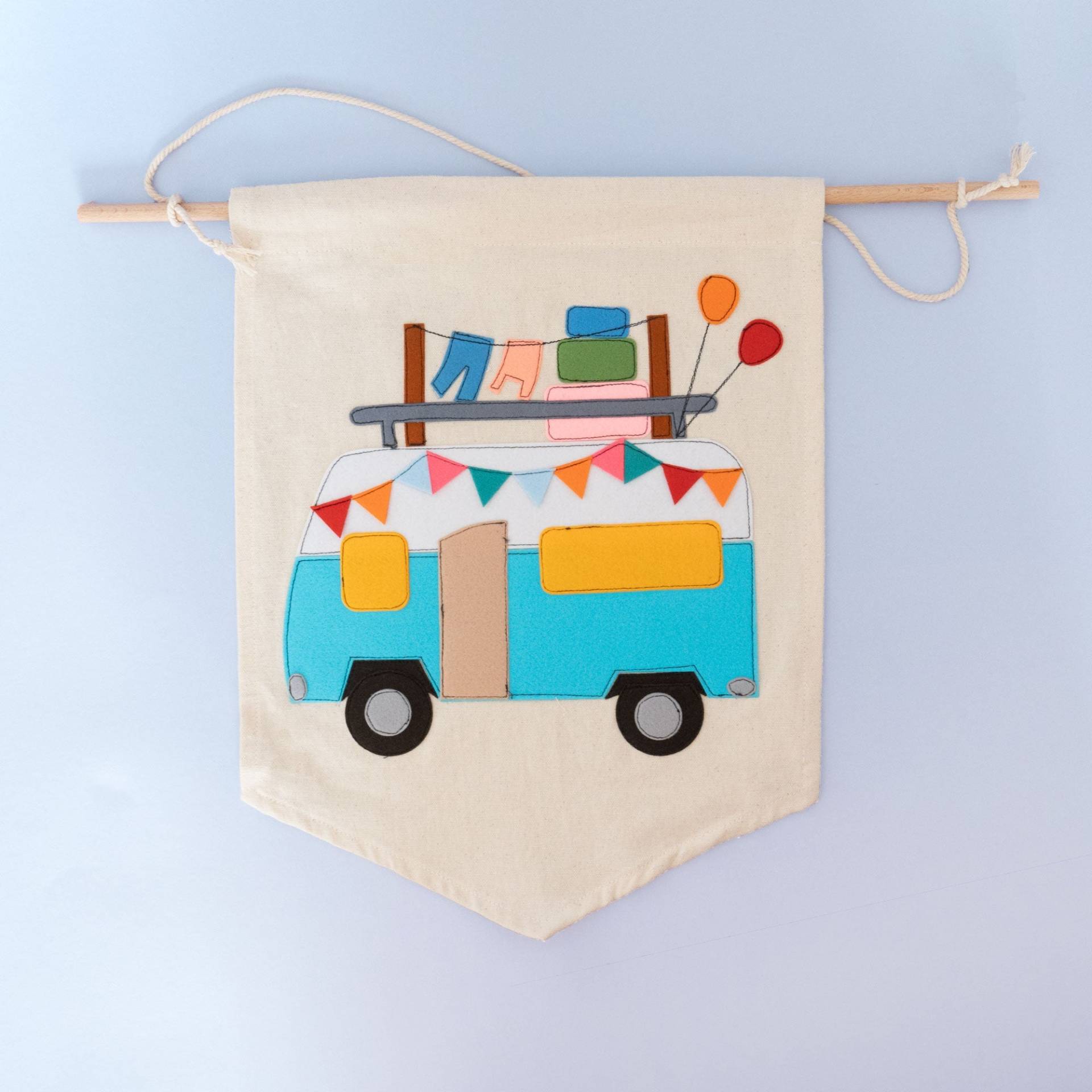 Caravan Wandteppich Caravan Wandteppich von Jolly Designs