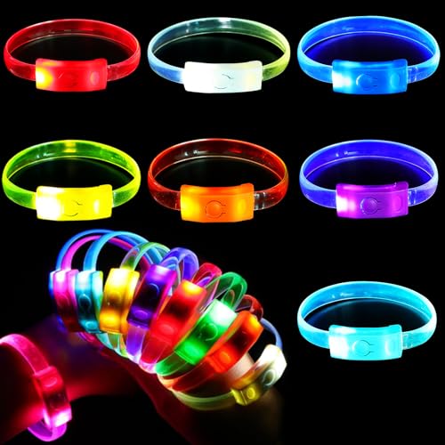 Joycabin 7 Stück LED Leuchtarmbänder Blinkende Armbänder knicklichter kinder Beleuchtendes Spielzeug Armreif Party Zubehör für Erwachsene Kinder Geburtstagsparty Geschenke Party Deko Hochzeiten Joycabin 7 Stück LED Leuchtarmbänder Blinkende Armbänder knicklichter kinder Beleuchtendes Spielzeug Armreif Party Zubehör für Erwachsene Kinder Geburtstagsparty Geschenke Party Deko Hochzeiten von Joycabin