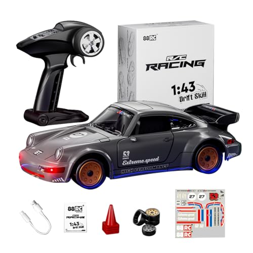 Joytopiaminds RC-Driftauto im Maßstab 1:43 mit zu öffnenden Türen, 2,4-GHz-Simulations-RC-Rennwagen aus Leichtmetall mit bunten Lichtern und Gyro-Stabilisator, Mini-Tisch-Sportwagen für Bastler Joytopiaminds RC-Driftauto im Maßstab 1:43 mit zu öffnenden Türen, 2,4-GHz-Simulations-RC-Rennwagen aus Leichtmetall mit bunten Lichtern und Gyro-Stabilisator, Mini-Tisch-Sportwagen für Bastler von Joytopiaminds
