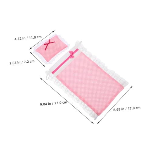 KICHOUSE 2 Sätze Puppenhaus Bettwäsche Set mit Kissen Miniatur Bettlaken für Puppenbett und Etagenbett Niedliche Muster Passgenaues Puppen Schlafzimmer Zubehör für Puppenhäuser und von KICHOUSE