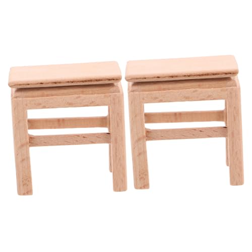 KICHOUSE 2 Stück Miniatur Holzhocker Teiliges für Puppenhaus Möbel Robuste Kleine Sitzgelegenheit Detailreiche Handarbeit Vielseitig als Puppenzubehör und Miniatur Dekoration Geeignet von KICHOUSE