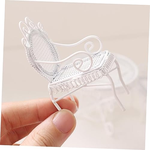 KICHOUSE Miniatur Puppenhaus Tisch und Stuhl Weiße Dekorative Kaffeetisch Möbel DIY Doll House Wohnzimmer Deko Stabiles Metallmodell mit Glatter Oberfläche Teiliges Mini Modell Zubehör von KICHOUSE