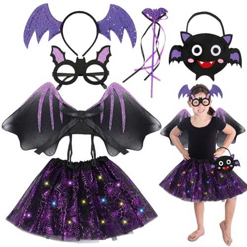 Fledermaus Kostüm Mädchen, Fledermaus Kostüm Kinder mit Fledermaus Flügel LED Leuchtendes Tutu Rock Haarreif Zauberstab Vampir Fledermaus Kostüm, Halloween Kostüm Kinder Fledermaus Cosplay (Lila) Fledermaus Kostüm Mädchen, Fledermaus Kostüm Kinder mit Fledermaus Flügel LED Leuchtendes Tutu Rock Haarreif Zauberstab Vampir Fledermaus Kostüm, Halloween Kostüm Kinder Fledermaus Cosplay (Lila) von KOIROI