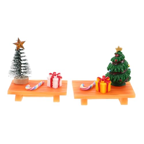 KOMBIUDA 2 Sätze Weihnachts-Dekoration für Puppenhaus Miniatur Geschenkbox Candy Cane Mini Weihnachtsbaum Bank Stuhl Resin DIY Bastelset für Festliche Mikro-szenen von KOMBIUDA