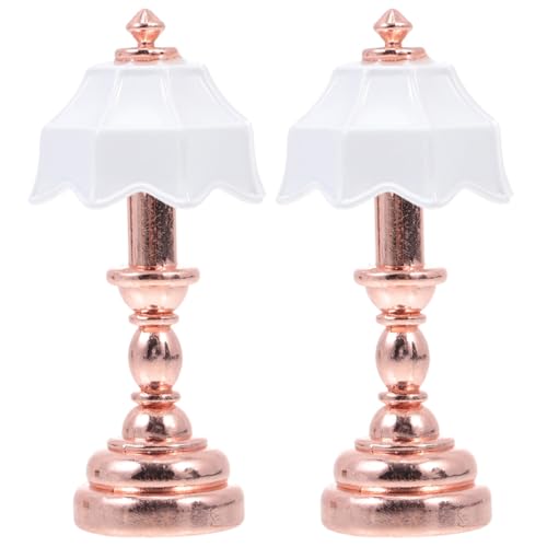 KOMBIUDA 2 Stück Puppenhaus Tischlampe Rührlampen Miniaturen Kleine Lichtfarbe Puppenhaus Puppenlampe Mädchenhaft Retro Puppenhaus Bequeme Strebe Doppeldecke Weißes Puppenhaus KOMBIUDA 2 Stück Puppenhaus Tischlampe Rührlampen Miniaturen Kleine Lichtfarbe Puppenhaus Puppenlampe Mädchenhaft Retro Puppenhaus Bequeme Strebe Doppeldecke Weißes Puppenhaus von KOMBIUDA