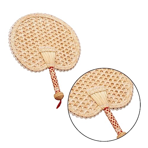 KOMBIUDA Rundförmiger Aus Rohrkolbenblättern Handgefertigter Gestrickter Kühler Sommer-handventilator Runde Form KOMBIUDA Rundförmiger Aus Rohrkolbenblättern Handgefertigter Gestrickter Kühler Sommer-handventilator Runde Form von KOMBIUDA