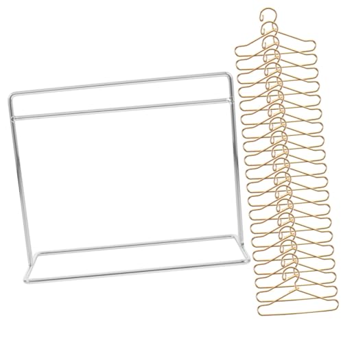 KONTONTY 1 Satz Doll Clothes Rack Teiliges Puppen Kleiderbügel Kleiderständer aus Robustem Material für Puppenhaus mit Kleinen Kleiderbügeln Stilvollen Aufbewahrung und Präsentation von KONTONTY 1 Satz Doll Clothes Rack Teiliges Puppen Kleiderbügel Kleiderständer aus Robustem Material für Puppenhaus mit Kleinen Kleiderbügeln Stilvollen Aufbewahrung und Präsentation von von KONTONTY