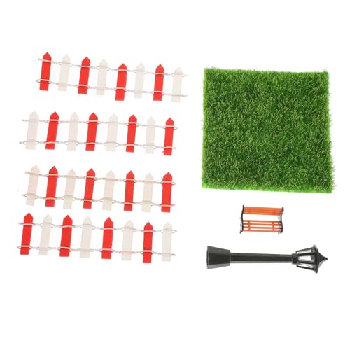 KONTONTY 1 Satz Kleine Hausdekoration Weihnachtsdeko Kleine Rasenzäune Miniaturgarten -kit Kinderhaus Dekoration Mini -Bank Realistische Straßenlaterne Mini-parkstuhl Pp von KONTONTY