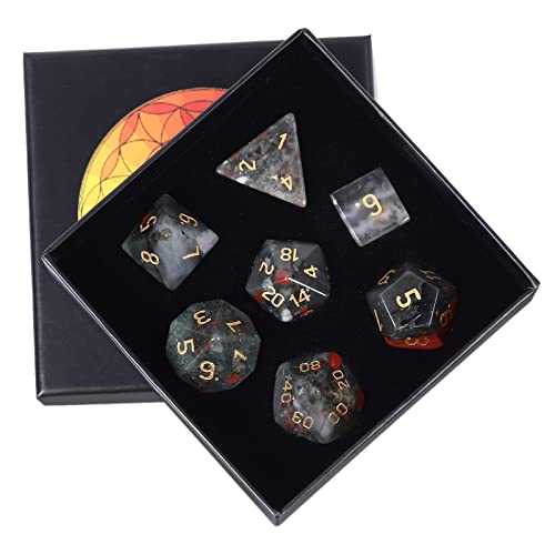 KYEYGWO Afrika-Blutstein Kristall Polyedrische Würfel Set, 7pcs Reiki Heilung Stein Polyedrischer Spielwürfel für Dungeons und Dragons RPG DND Dice Tischkartenspiele Brettspielwürfel von KYEYGWO