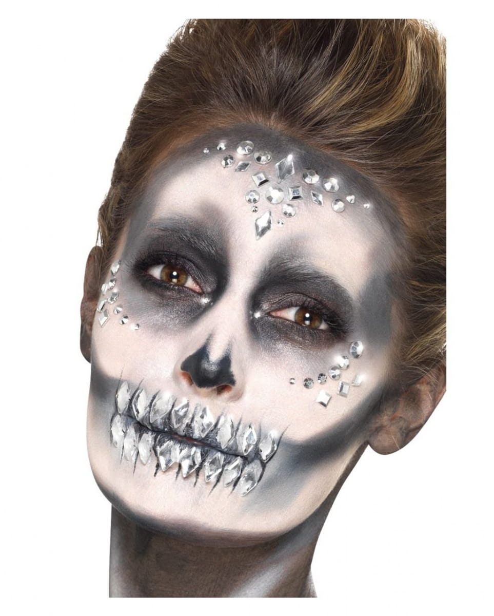 100 eckige silberne Edelsteine als Make-Up Zubehör von Karneval Universe