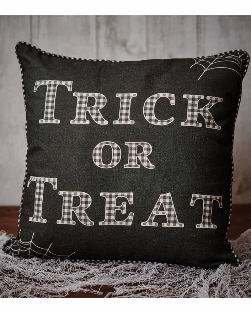 Trick or Treat Halloween Kissen 40x40 cm ordern ★ von Karneval Universe