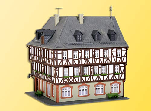 Kibri 38904 - Fachwerk-Eckhaus Miltenberg H0, Braun, Grau, Weiß Kibri 38904 - Fachwerk-Eckhaus Miltenberg H0, Braun, Grau, Weiß von Kibri